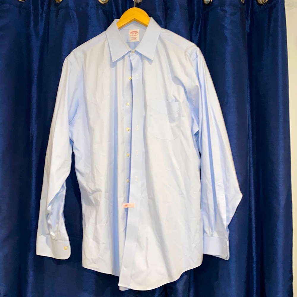 Pre Loved- Brooks Brothers - Traditional Fit
